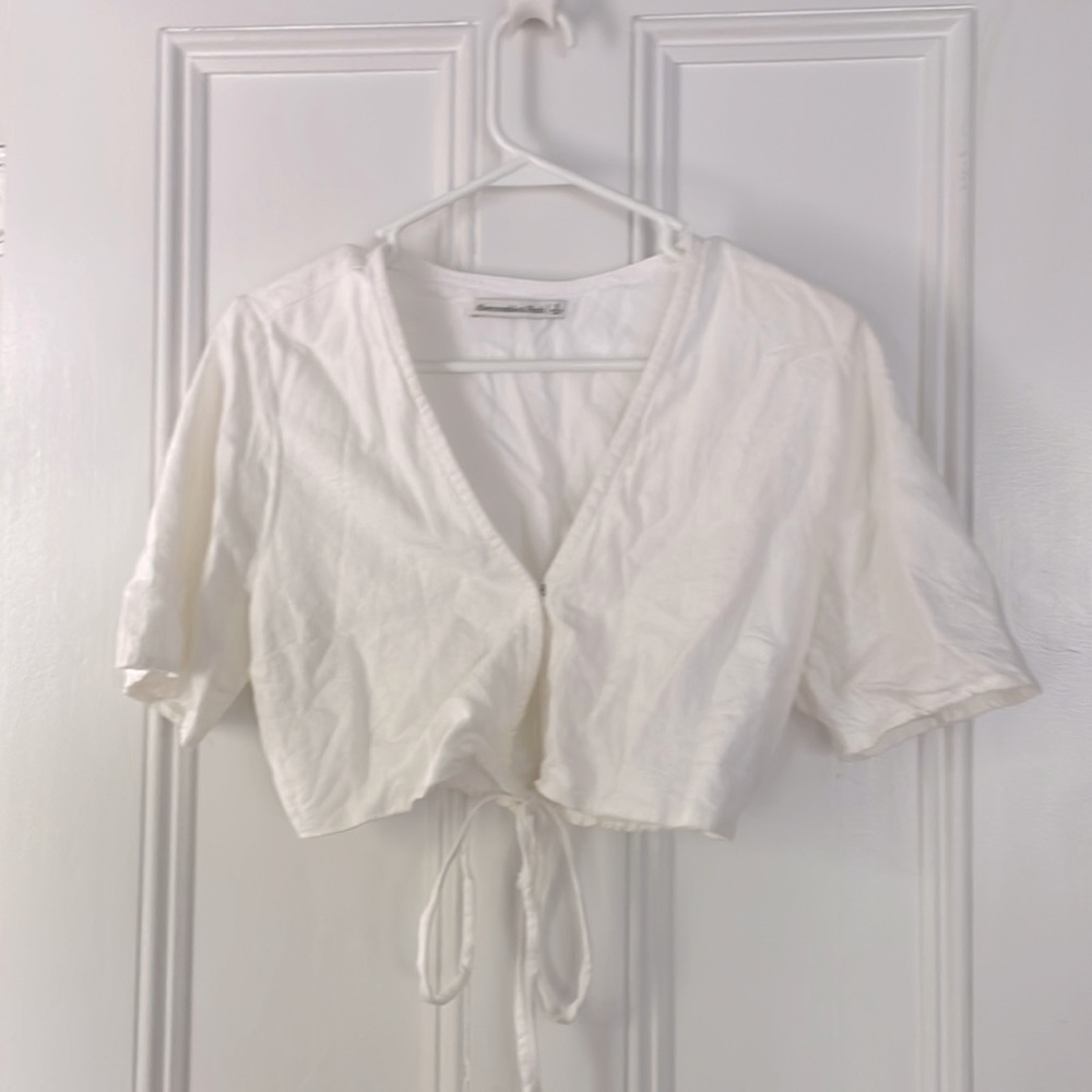 Abercrombie wrap front linen crop top